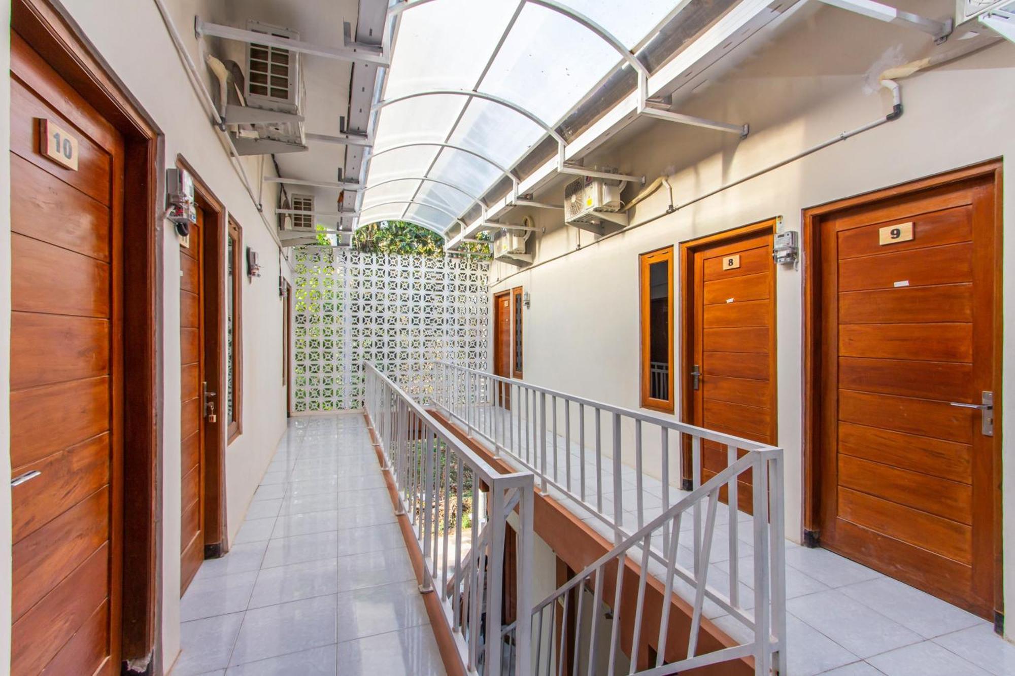 Oyo 1718 Homestay Wak Gobenk Salakan Εξωτερικό φωτογραφία