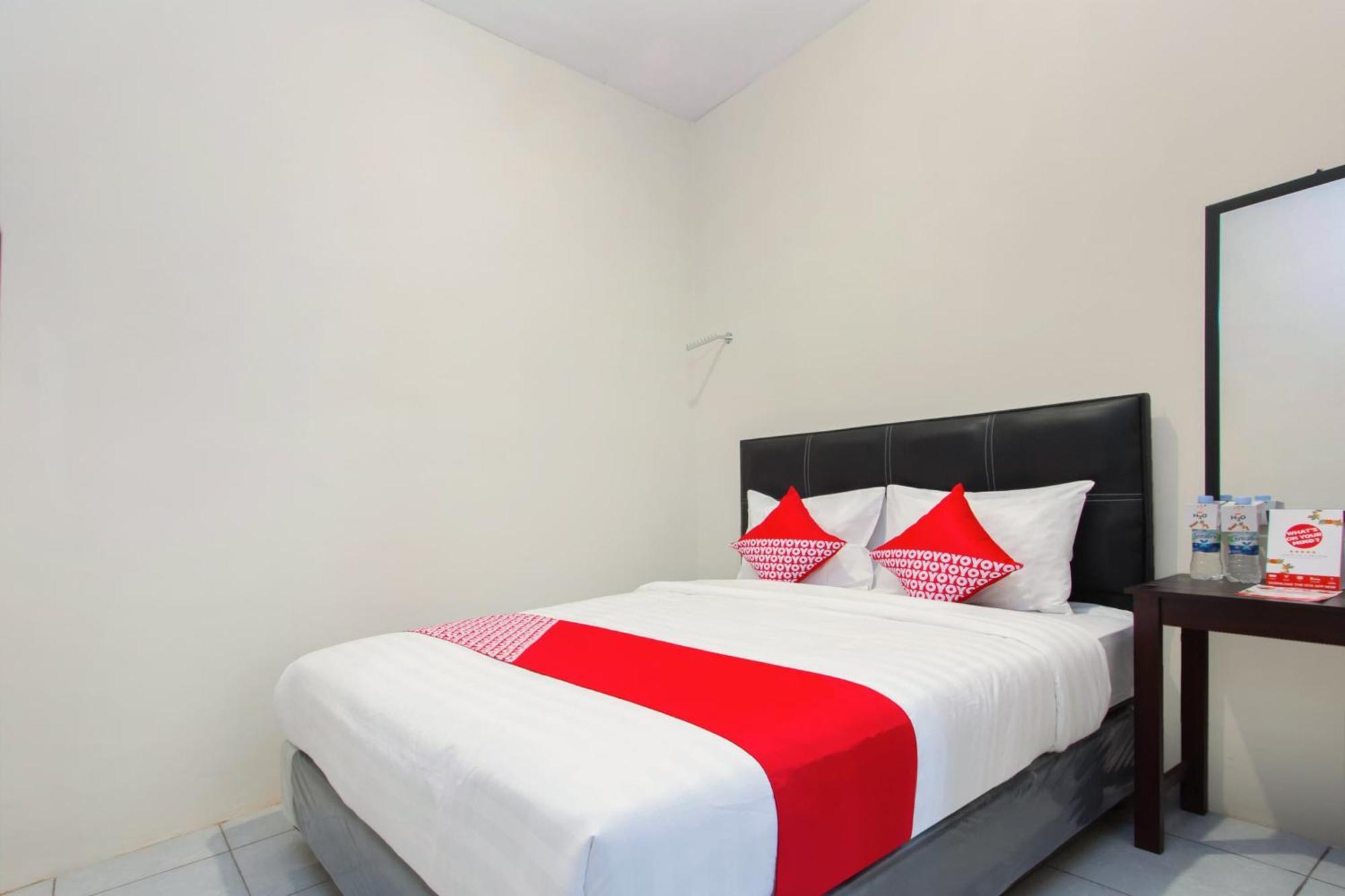 Oyo 1718 Homestay Wak Gobenk Salakan Εξωτερικό φωτογραφία